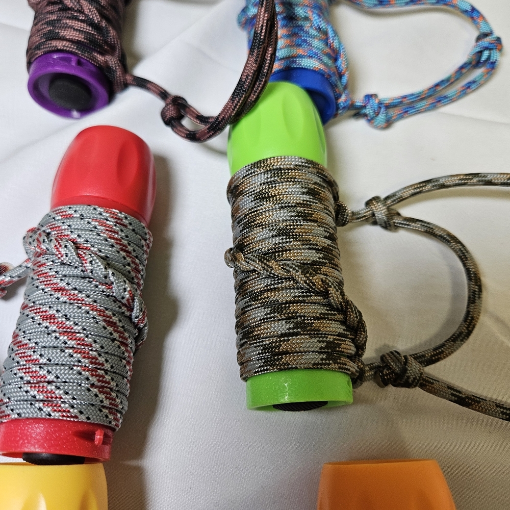Paracord Wrapped Flashlights With Adjustable‎ Handle - Picture 3 of 6